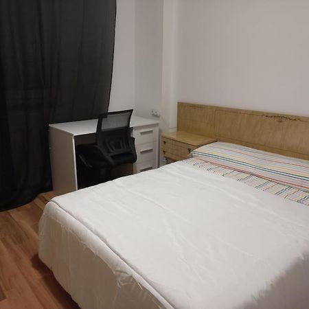 Apartamento En Santander Soleado Y Con Terraza. ภายนอก รูปภาพ