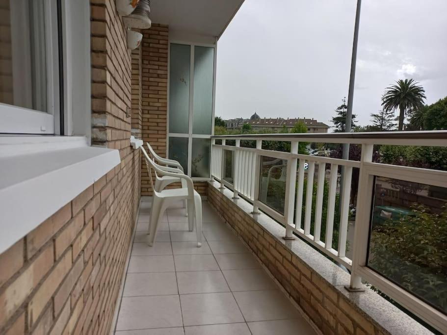 Apartamento En Santander Soleado Y Con Terraza. ภายนอก รูปภาพ